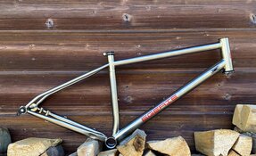 Cadre gravel titane fabriqué en France
