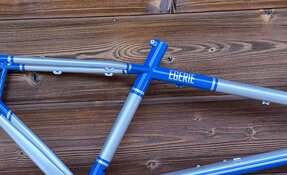 Cadre VTT sur mesure en acier fabriqué en France