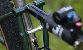 VTT ALLMOUNTAIN ENDURO tout suspendu Titane et acier fabriqué en France