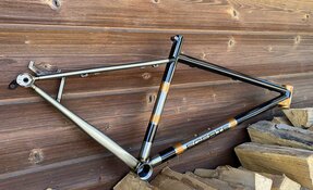 Cadre XC crosscountry en acier Fabriqué en France - Tubes Columbus et Dedacciai