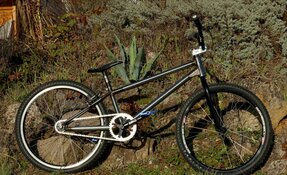 Cadre BMX Race Cruiser 24 sur mesure en acier fabriqué en France