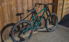 VTT de descente DH EGERIE pour boite de vitesses - en acier fabriqué main en (…)