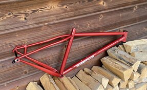 Cadre VTT en acier fabriqué en France - hardtail endurigide enduro