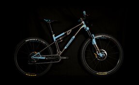 Vélo complet tout suspendu acier Enduro "lite" - all mountain - (…)