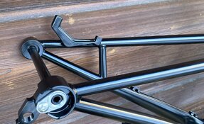 Cadre VTT all mountain - trail - 130mm - en acier fabriqué en France