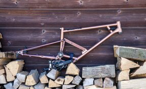 Cadre VTT Enduro en acier pour boite de vitesses fabriqué en France