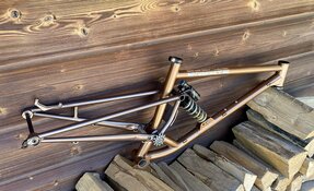 Cadre ENDURO HIGH PIVOT fabriqué en France - acier Reynolds 853 et 631