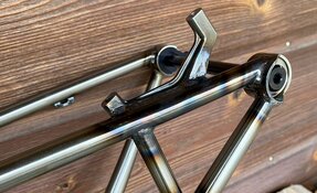 VTT semi rigide 27,5 pouces en acier sur mesure, fabriqué en France