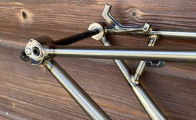 Cadre XC crosscountry en acier Fabriqué en France - Tubes Columbus et Dedacciai