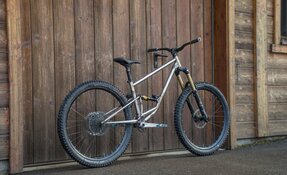 Cadre VTT Enduro en acier inoxydable Reynolds 921 fabriqué en France