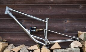 Cadre EGERIE ALLMOUNTAIN en Titane et acier INOX fabriqué en France