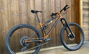 VTT enduro suspendu acier fabriqué en France - Columbus Zona