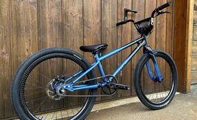 BMX Race Cruiser 24 sur mesure en acier fabriqué en France