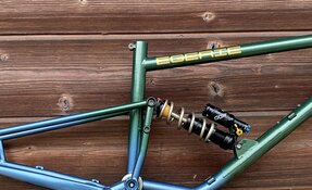 Cadre EGERIE enduro tout suspendu en acier fabriqué en France