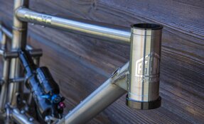 Cadre VTT Enduro en acier inoxydable Reynolds 921 fabriqué en France