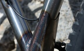Cadre VTT en Crmo 4130 25CD4 fabriqué en France - hardtail endurigide enduro