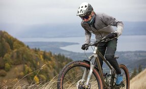 VTT ALLMOUNTAIN ENDURO tout suspendu Titane et acier fabriqué en France