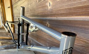 Cadre VTT tout suspendu Enduro 160mm en acier et sur mesure - Reynolds et (…)