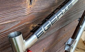 Cadre VTT de Descente DH Titane/acier pour boite de vitesse fabriqué en (…)