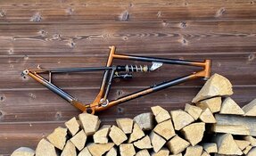 Cadre enduro suspendu acier fabriqué en France - Columbus Zona
