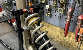 Cadre VTT Super Enduro en acier sur mesure fabriqué main en France