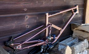 Cadre VTT Enduro en acier pour boite de vitesses fabriqué en France