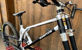 VTT Descente façon "SUNN RADICAL PLUS 1999" - montage complet Paul (…)