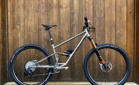 VTT All Mountain EGERIE TITANE INOX Complet - tout suspendu