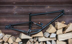 Cadre VTT Enduro en acier Reynolds 631, sur mesure fabriqué à la main en France