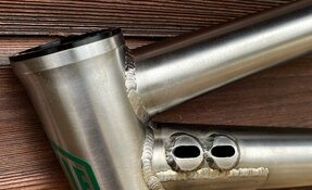 Cadre VTT endurigide titane fabriqué en France - tubes Dedacciai
